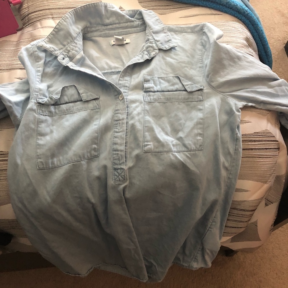 Jean half button top